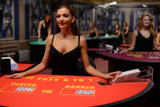 Baccarat can be played anywhere, anytime, easy money.